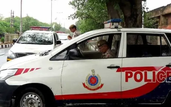 Read more about the article Delhi Police Arrest Man for Murder of 3.5-Year-Old Girl, Encounter Ensues During Body Recovery