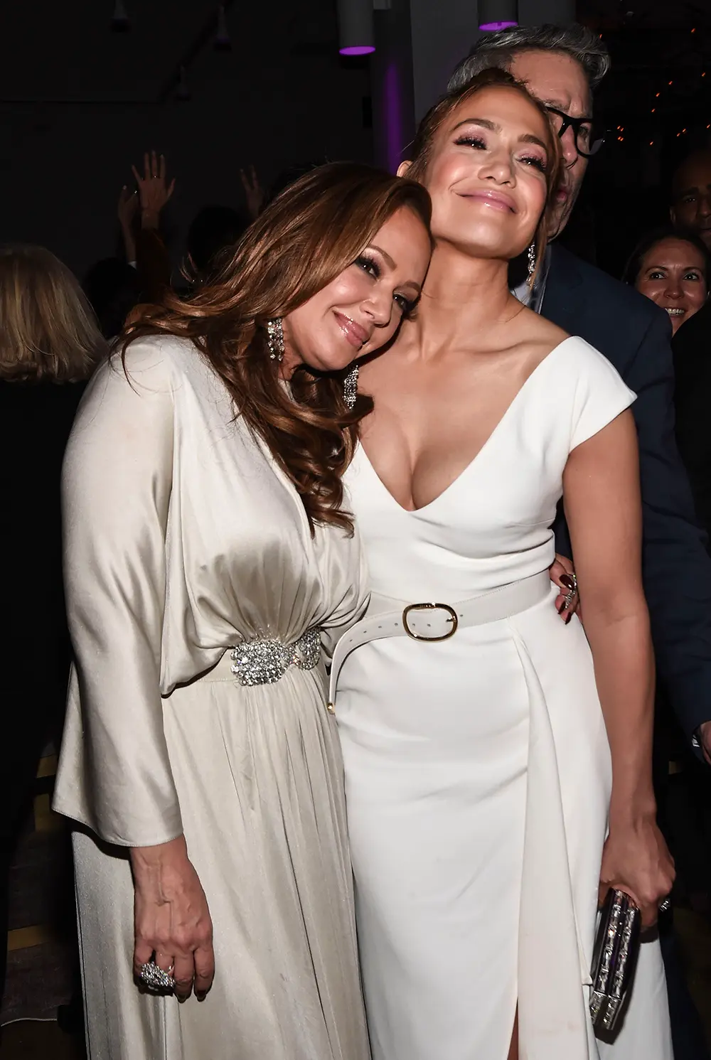 Leah Remini and Jennifer Lopez Reconnect Amid Marital Troubles with Ben Affleck