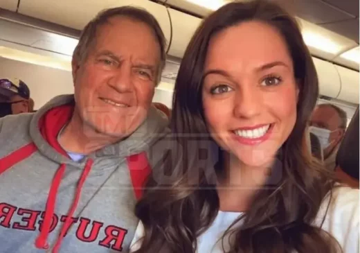 Read more about the article Bill Belichick and Jordon Hudson Make First Public Appearance on Boat Ride in Nantucket