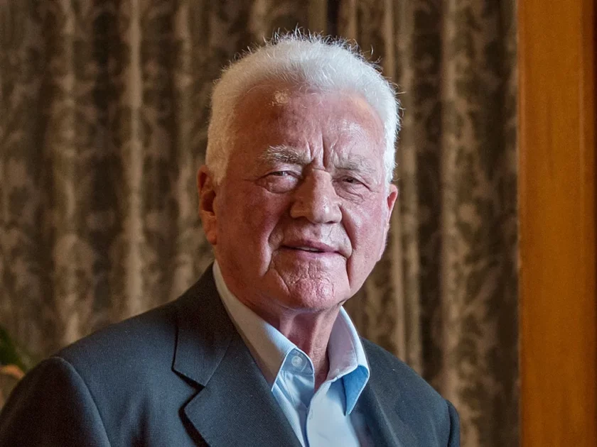 Billionaire Frank Stronach Faces Additional Sexual Assault Charges Amid Ongoing Legal Battles
