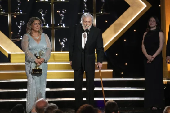 Read more about the article Dick Van Dyke Makes History with Daytime Emmy Win at 98