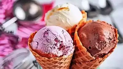 Read more about the article FSSAI Suspends Pune Ice Cream Manufacturer’s License After Human Finger Found in Cone