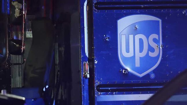 Read more about the article Four Florida Police Officers Indicted for Manslaughter in 2019 UPS Driver and Bystander Deaths
