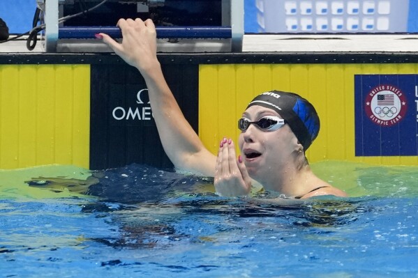 Gretchen Walsh Sets World Record in 100m Butterfly at U.S. Olympic Trials
