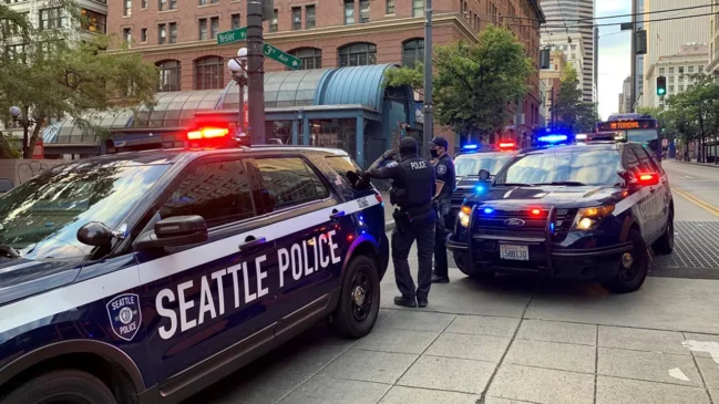 Read more about the article Seattle Police Officer Fired for Using Racist and Sexist Slurs Against Neighbor