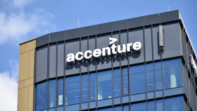 Read more about the article Accenture Projects Strong Annual Revenue Growth Amid AI Adoption and Cloud Migration