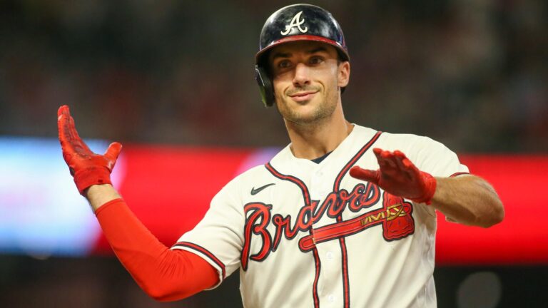 Matt Olson's Home Runs Lead Braves to Victory Over Mets Amid Injury Concerns