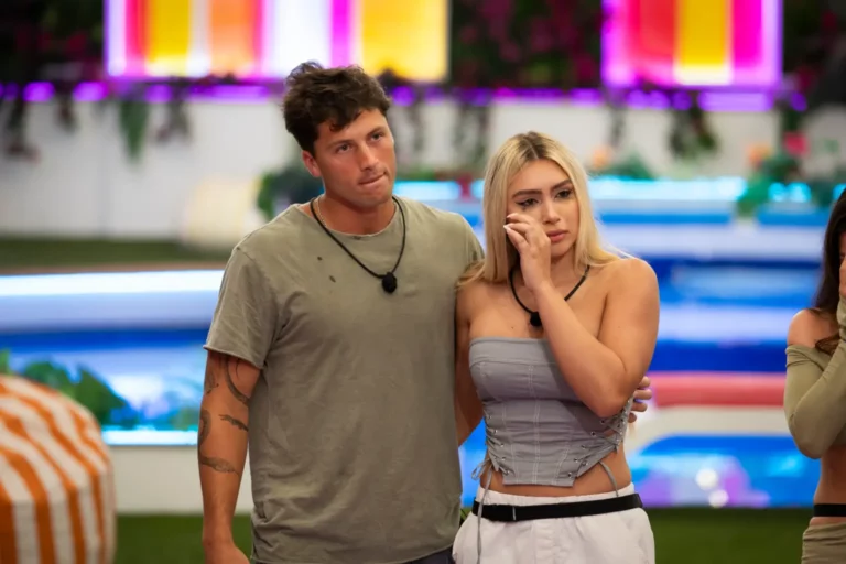 Rob Rausch: No Plans to Rekindle Romance with 'Love Island' Ex Andrea Carmona