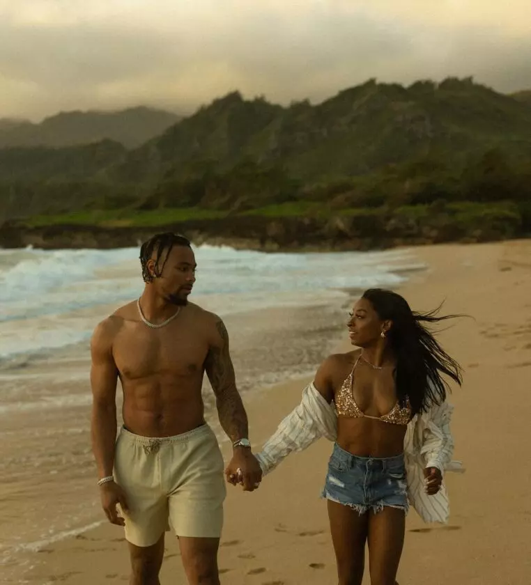 Simone Biles Prepares for Olympics Return with Support from Her Parents