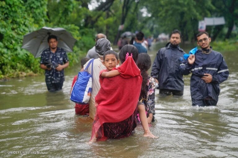 Bangladesh Battles Diseases and Drinking Water Crisis Following Devastating Floods
