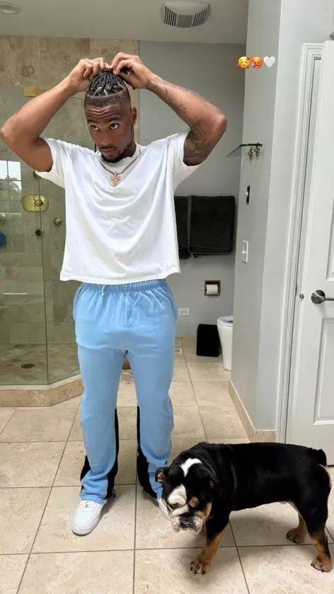 Simone Biles Reunites with Husband Jonathan Owens After Historic Olympics