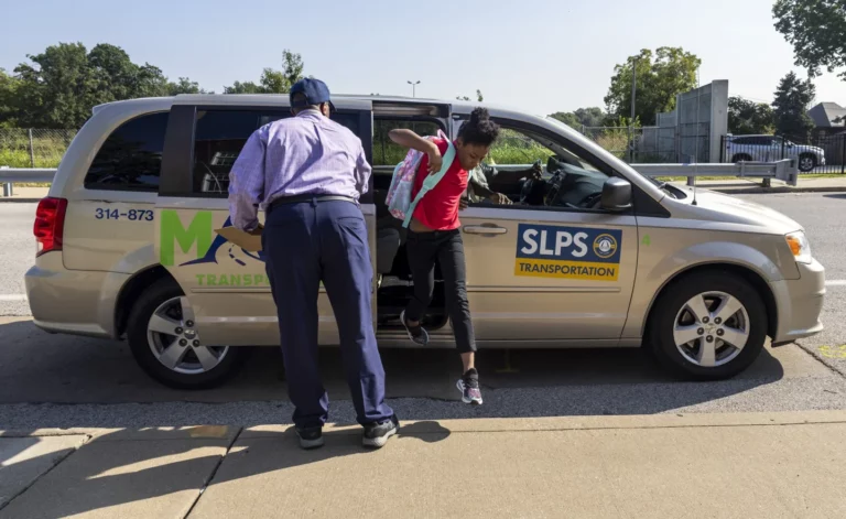 St. Louis Schools Face Chaos as Bus Vendors Pull Out Last Minute, Leaving Families Scrambling