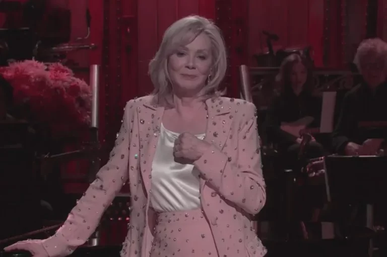 Jean Smart Kicks Off “SNL” Season 50 Premiere with Hilarious Monologue
