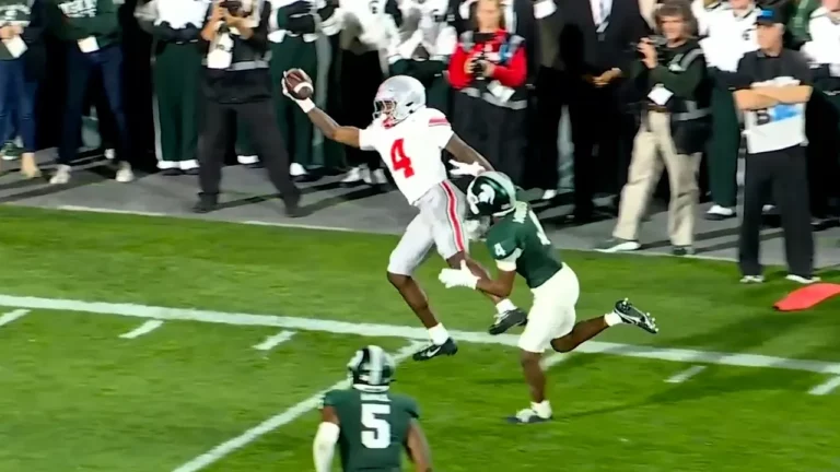 Ohio State Freshman Jeremiah Smith Stuns with One-Handed Touchdown Catch Against Iowa